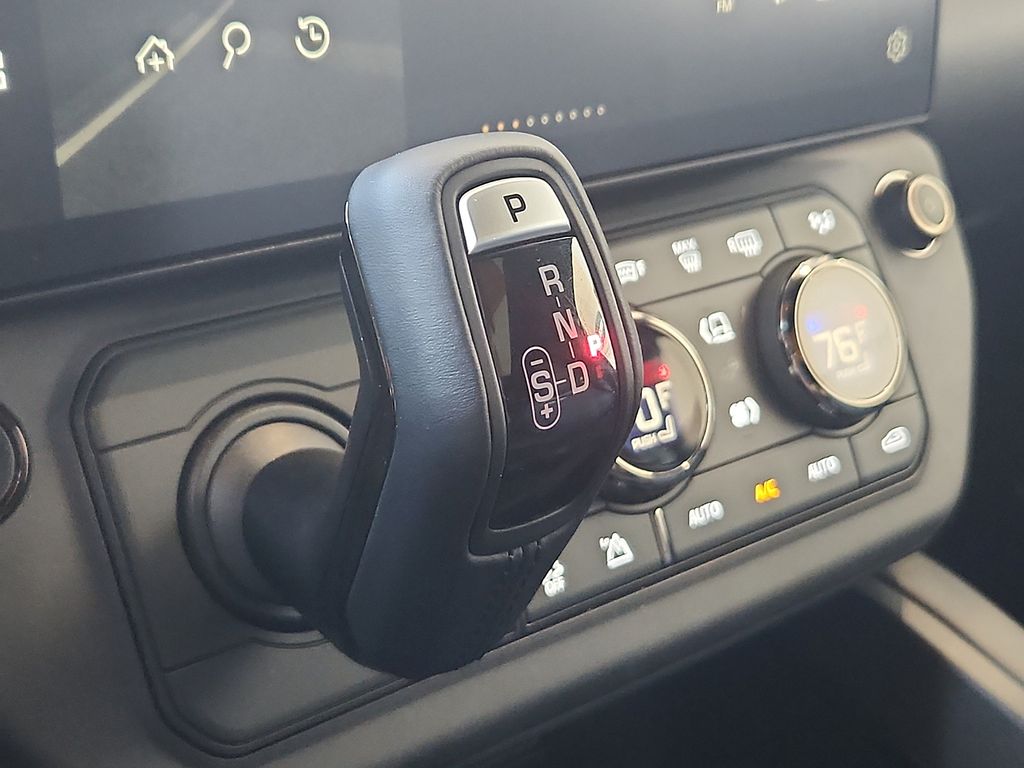 Thumbnail: 2026 Land Rover Defender - 7
