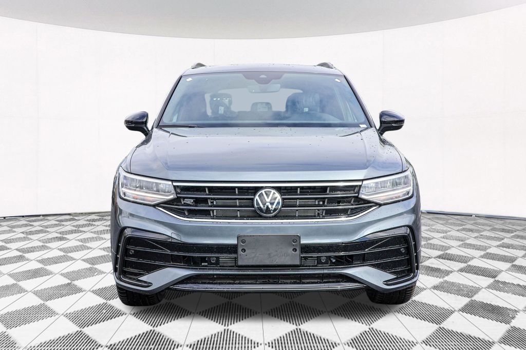 2024 Volkswagen Tiguan 2.0T SE R-Line Black 6