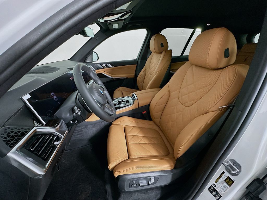 Thumbnail: 2026 BMW X5 - 16