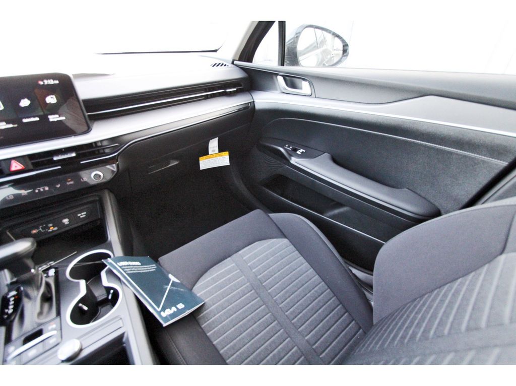 New 2026 Kia K5 Sedan