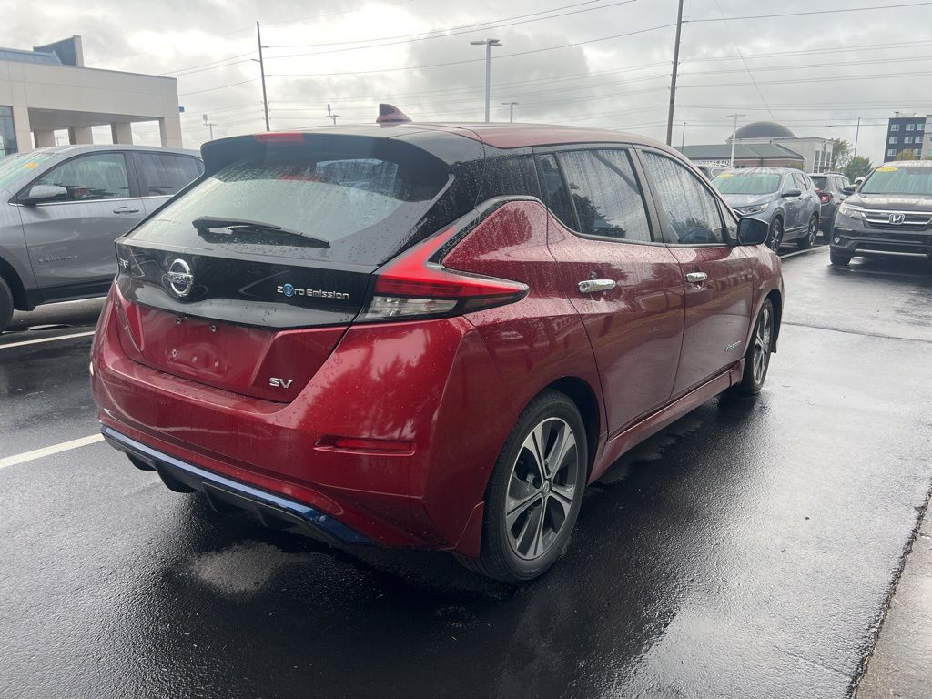 Thumbnail: 2018 Nissan Leaf - 3