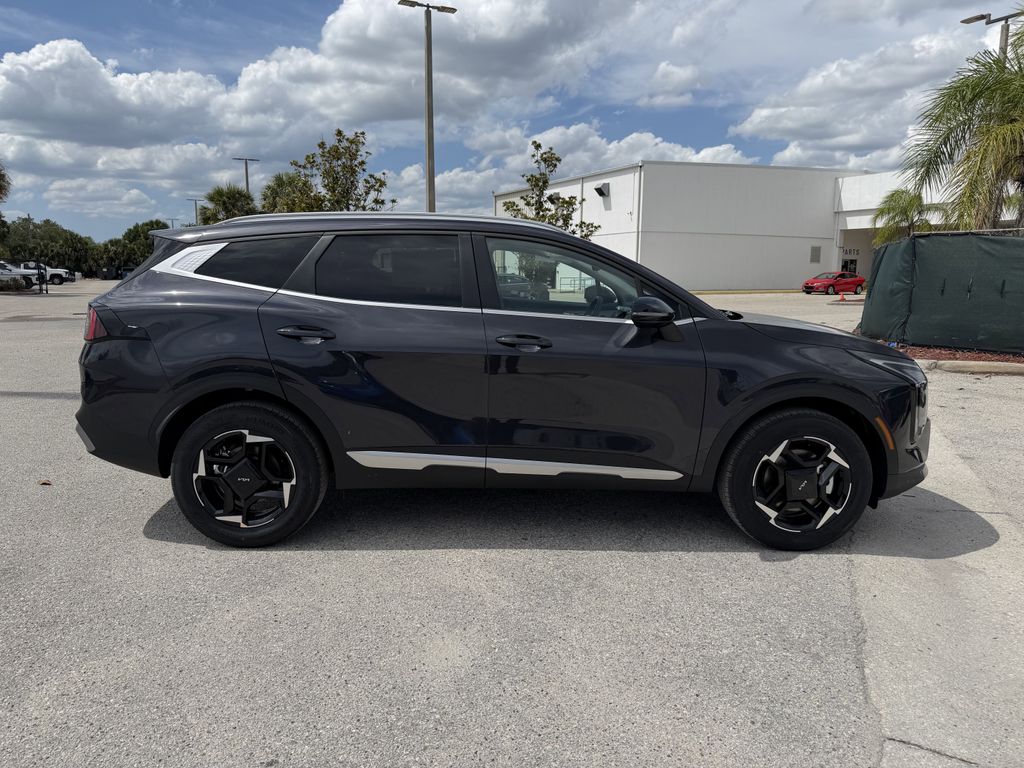 new 2026 Kia Sportage car, priced at $29,027