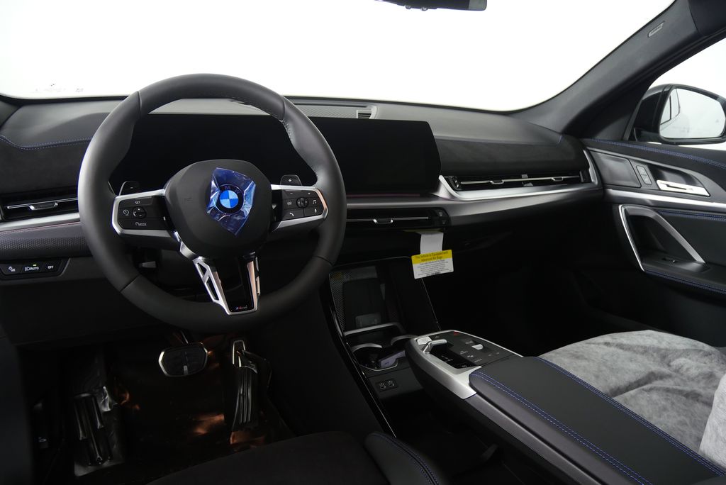 Thumbnail: 2026 BMW X2 - 18