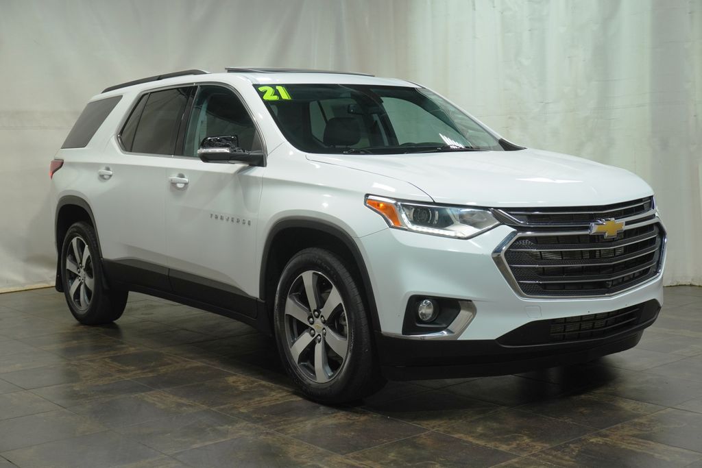 2021 Chevrolet Traverse LT Leather