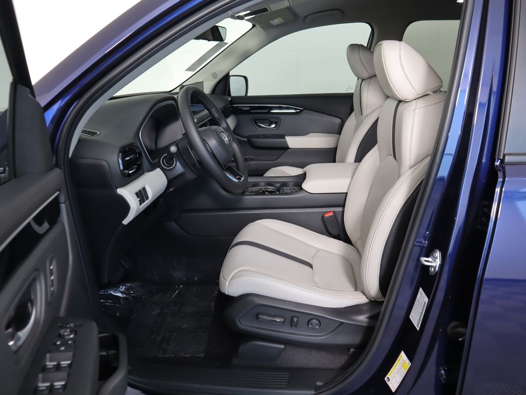 Thumbnail: 2026 Honda Passport - 20