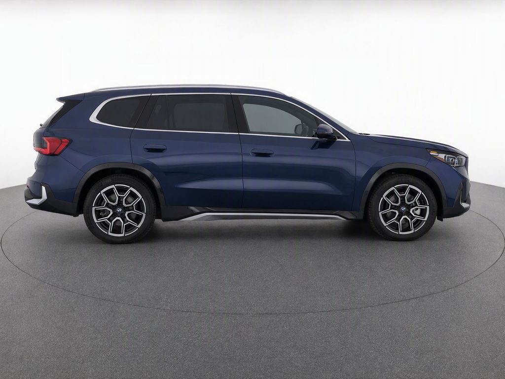 Thumbnail: 2026 BMW X1 - 30