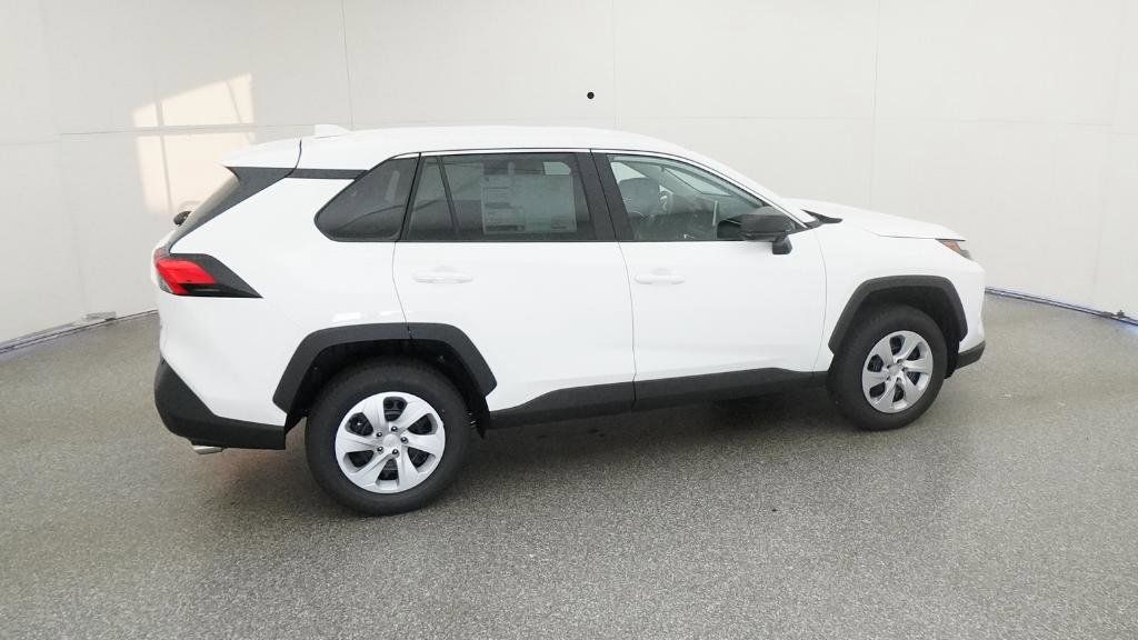 Thumbnail: 2025 Toyota RAV4 - 15