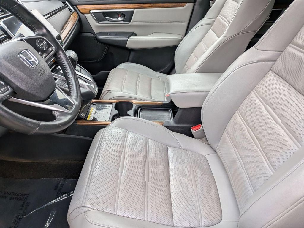 2022 Honda CR-V Touring - Photo 12