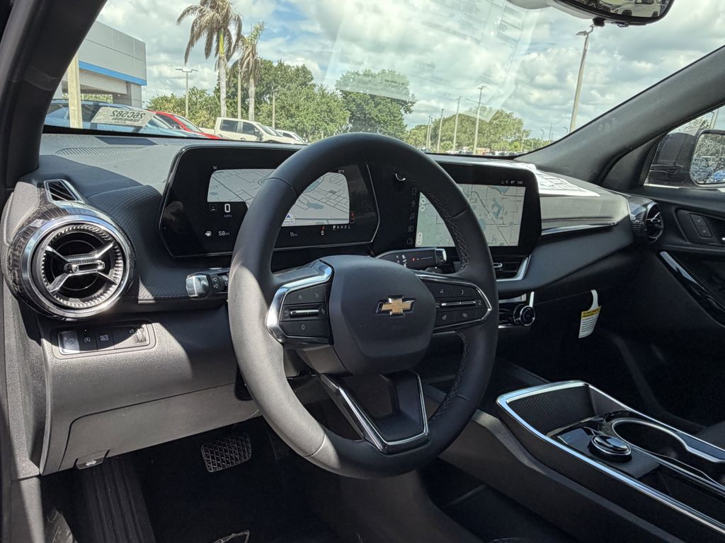 new 2026 Chevrolet Equinox car, priced at $25,295