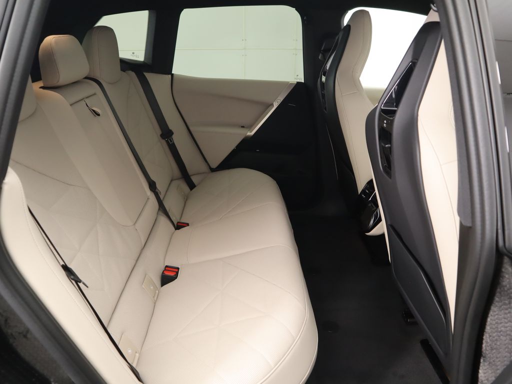 Thumbnail: 2026 BMW iX - 24