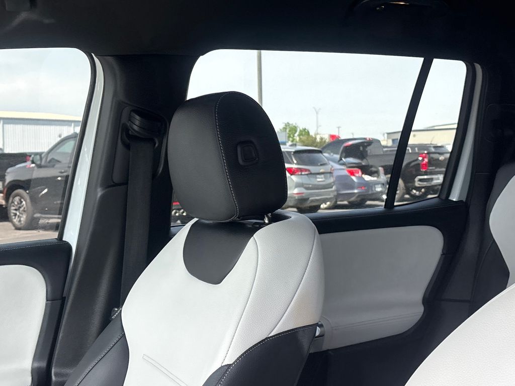 Used Car 2021 Mercedes-benz Glb  Glb 250 For Sale Under $25,000 In Austin, Texas