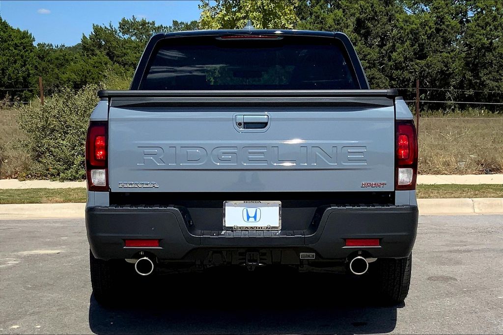 2025 Honda Ridgeline Sport 4