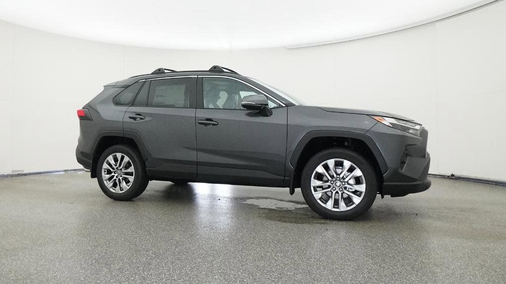 Thumbnail: 2025 Toyota RAV4 - 22