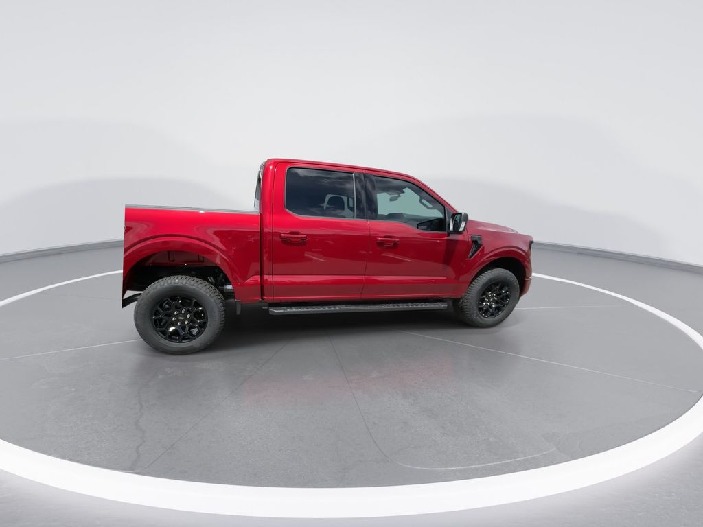 New 2026 Ruby Red Metallic Tinted Clearcoat Ford XLT image 9