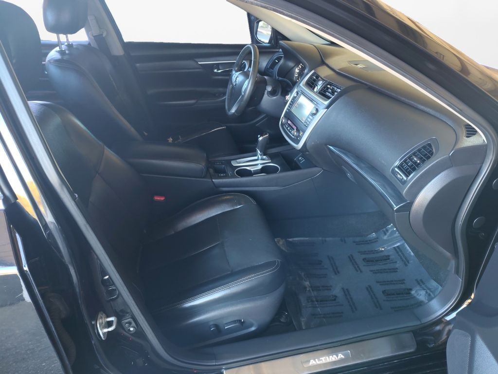 Used Car 2016 Nissan Altima  2.5 Sl For Sale Under $10,000 In Austin, Texas