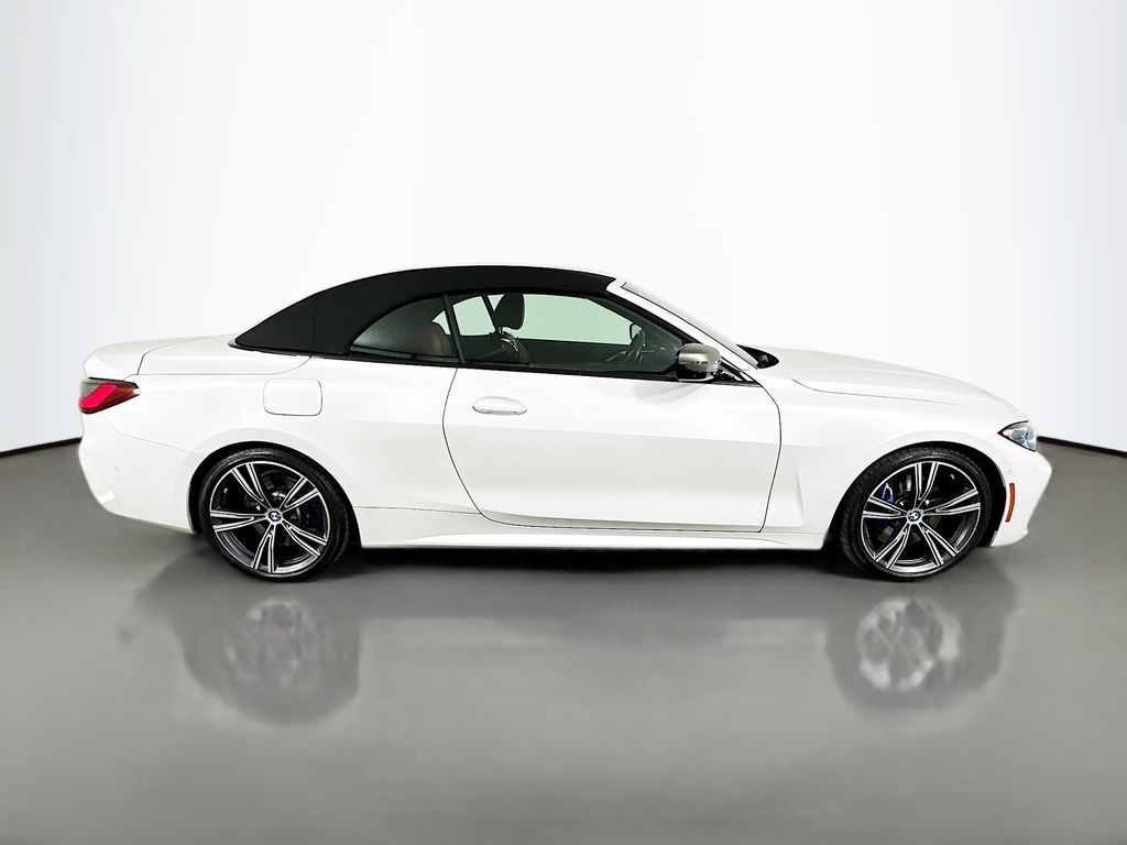 Thumbnail: 2024 BMW 4 Series - 4