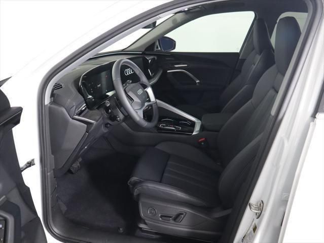 Thumbnail: 2025 Audi Q5 - 21