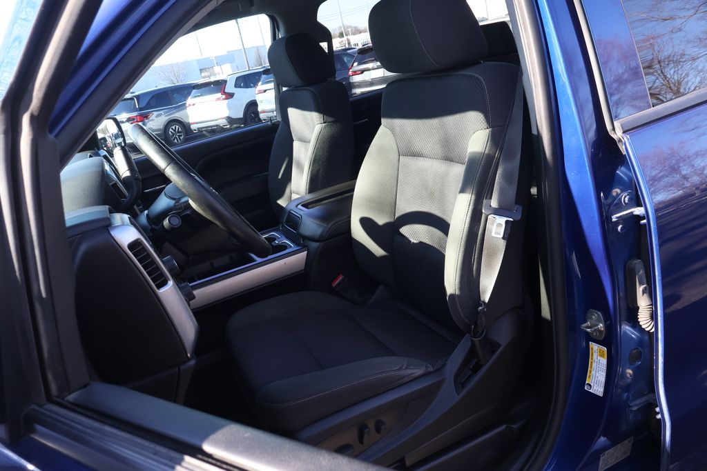 Thumbnail: 2014 Chevrolet Silverado 1500 - 29