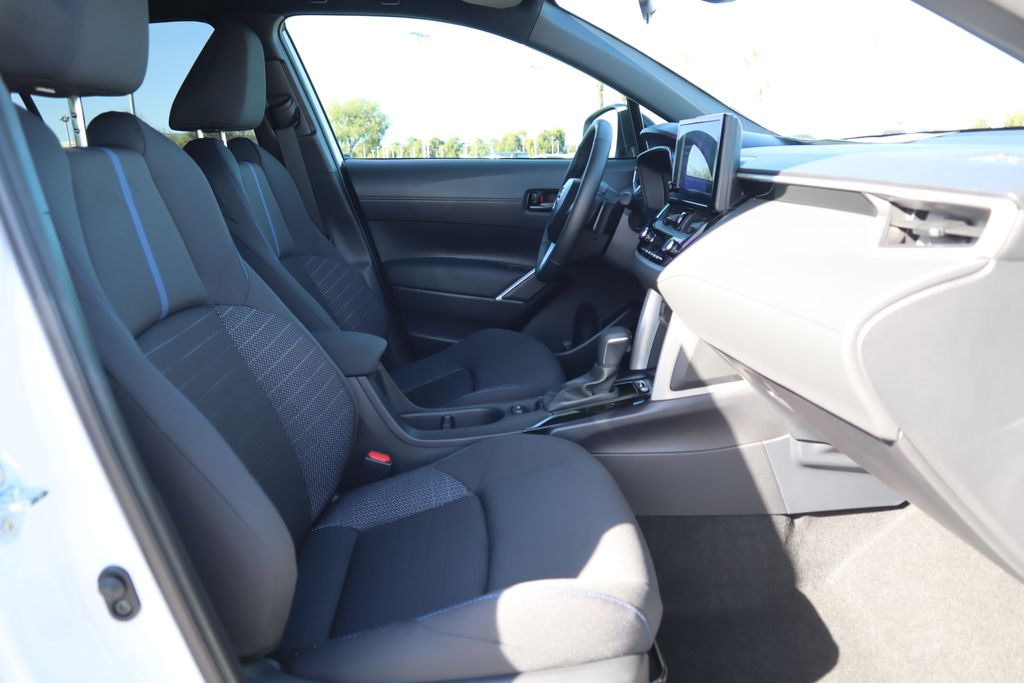 Thumbnail: 2025 Toyota Corolla Cross - 19