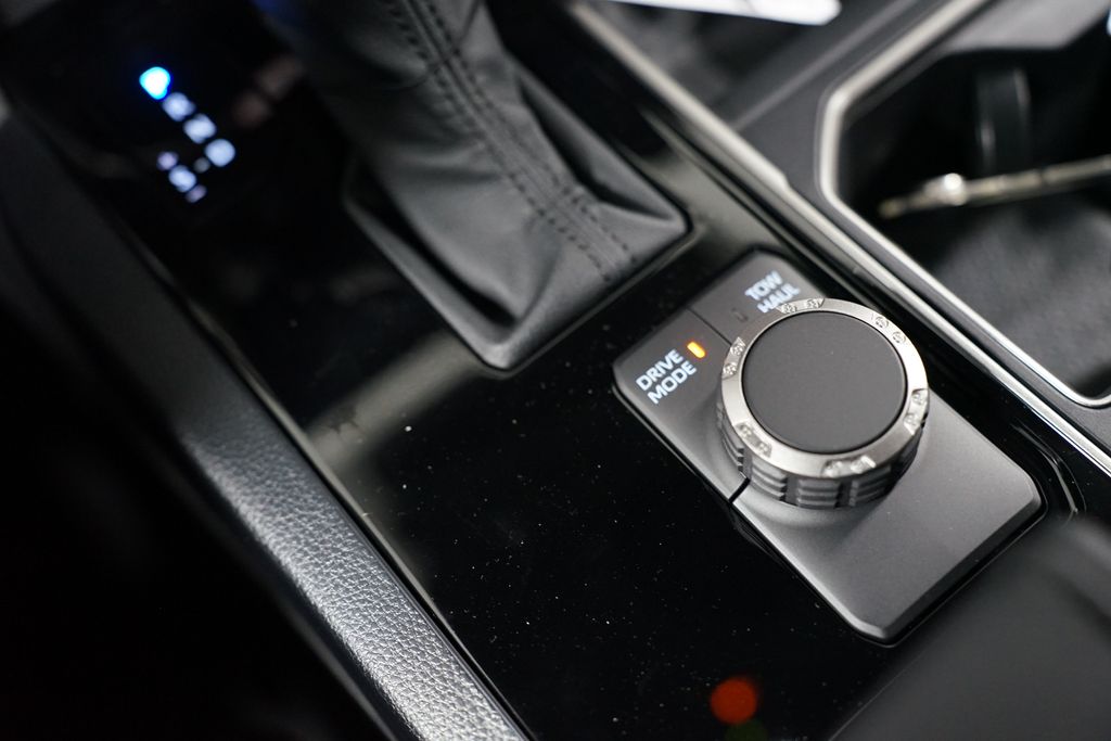 2025 Toyota Tundra SR5 23
