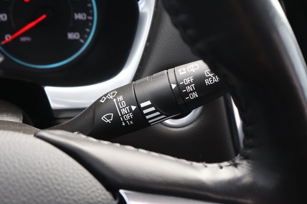 Thumbnail: 2020 Chevrolet Traverse - 27