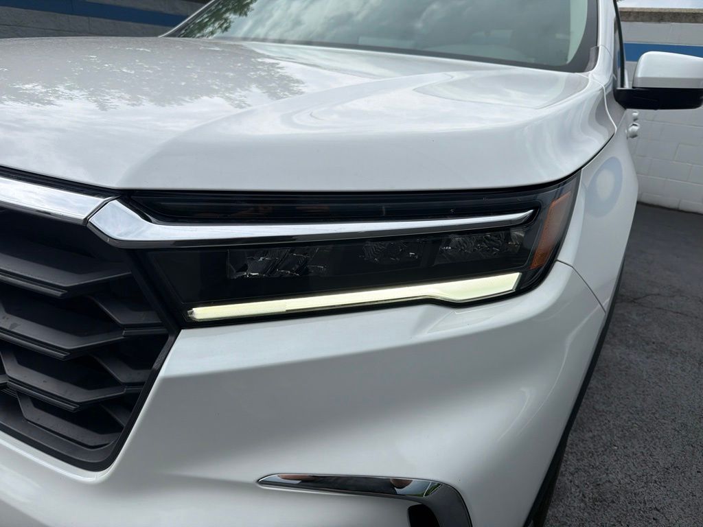 Thumbnail: 2024 Honda Pilot - 9