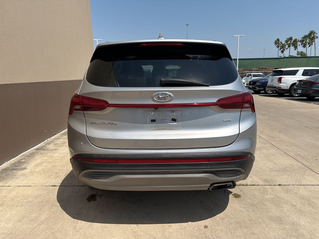 2022 Hyundai Santa Fe SE 5
