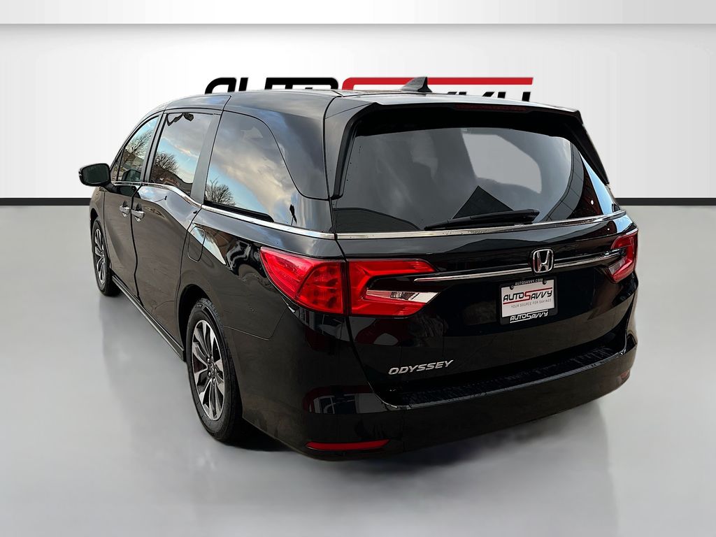 Used 2024 Black Honda EX-L image 5