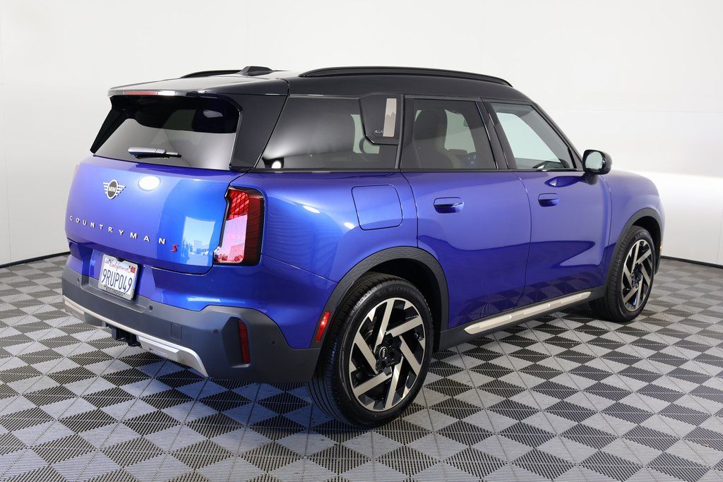 Thumbnail: 2025 MINI Cooper Countryman - 4