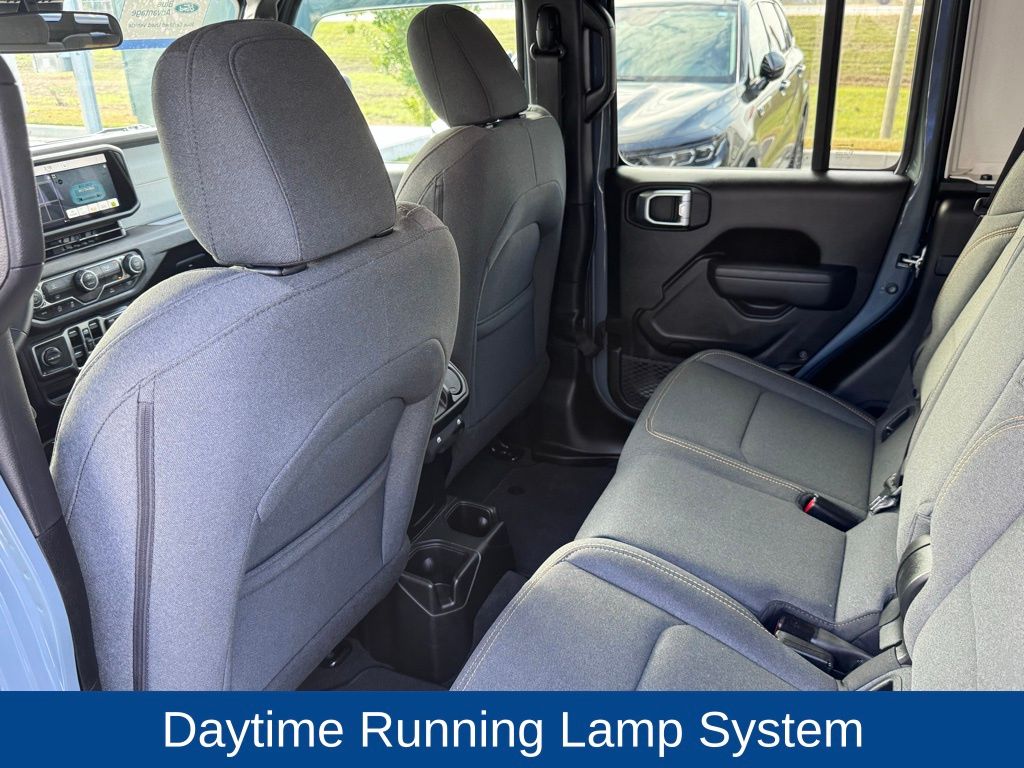 2024 Jeep Gladiator Sport S