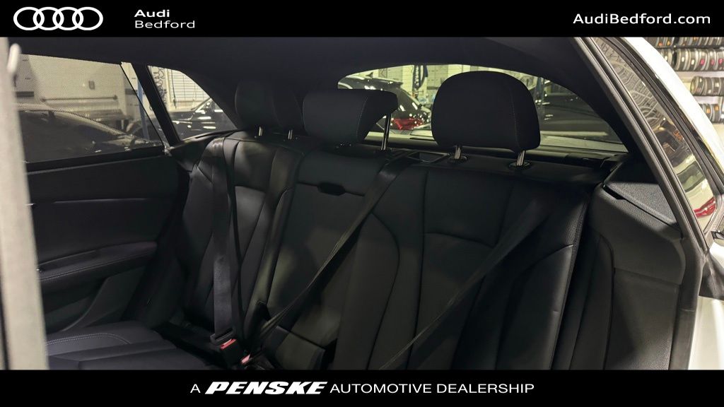 Thumbnail: 2026 Audi Q8 - 20