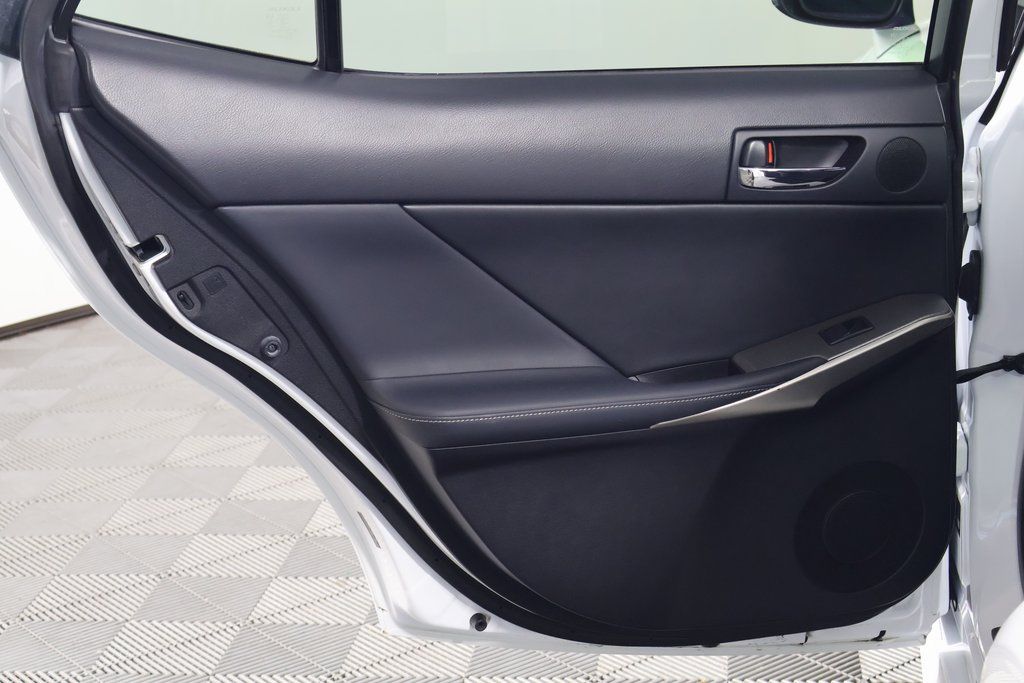 Thumbnail: 2014 Lexus IS - 13