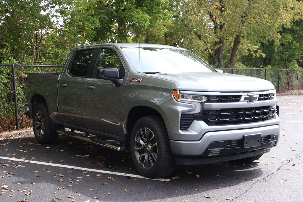 Thumbnail: 2024 Chevrolet Silverado 1500 - 10