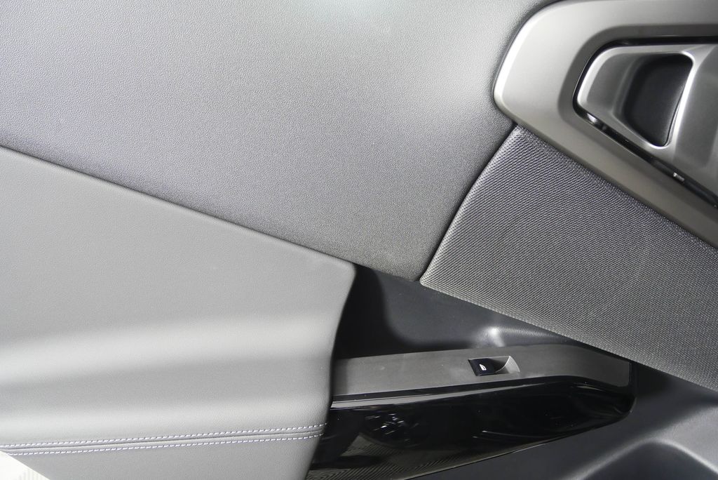 Thumbnail: 2026 BMW X3 - 14