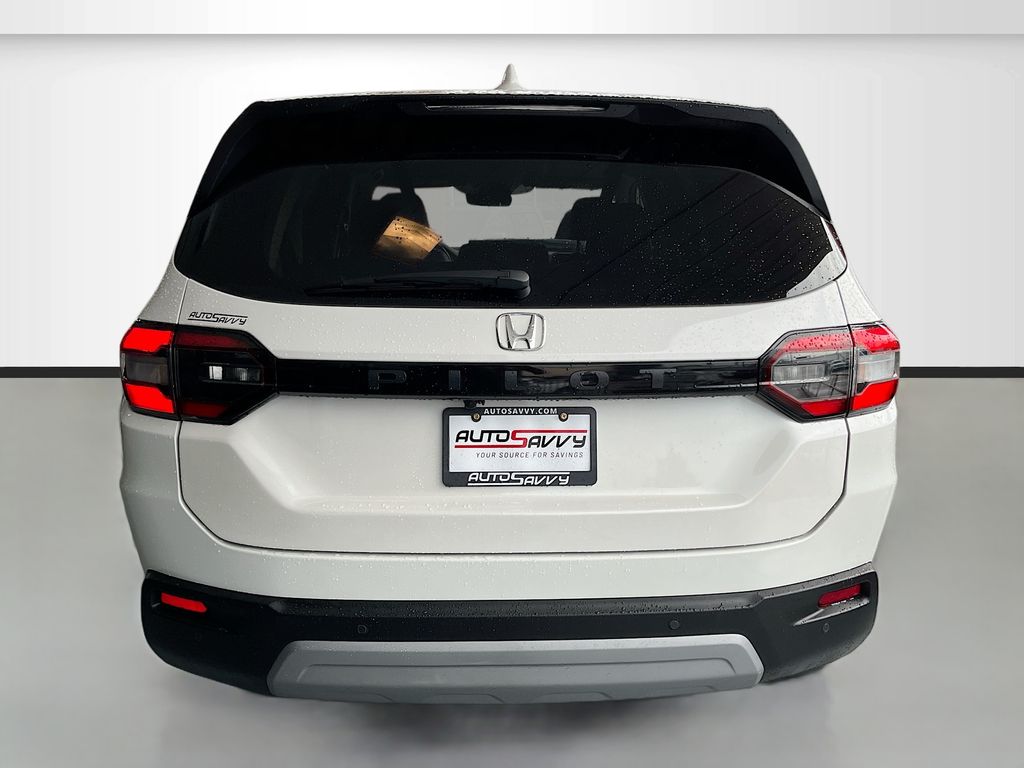 2023 Honda Pilot EX-L White at Emmons Autoplex