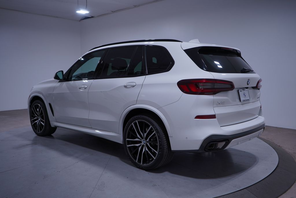 Thumbnail: 2023 BMW X5 - 3