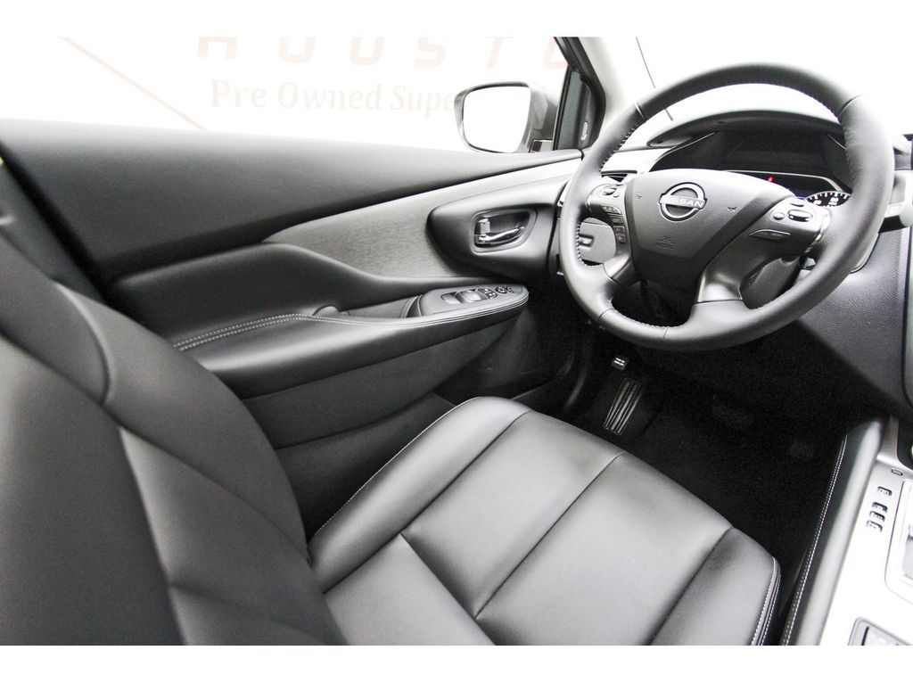 2024 Nissan Murano SV Silver at Central Houston Nissan