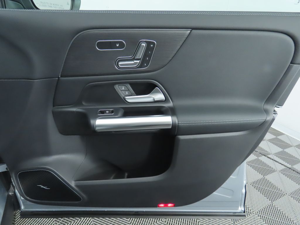 Thumbnail: 2026 Mercedes-Benz GLA - 26