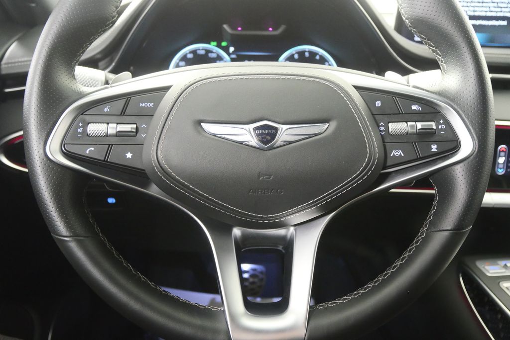 Thumbnail: 2024 Genesis GV70 - 22