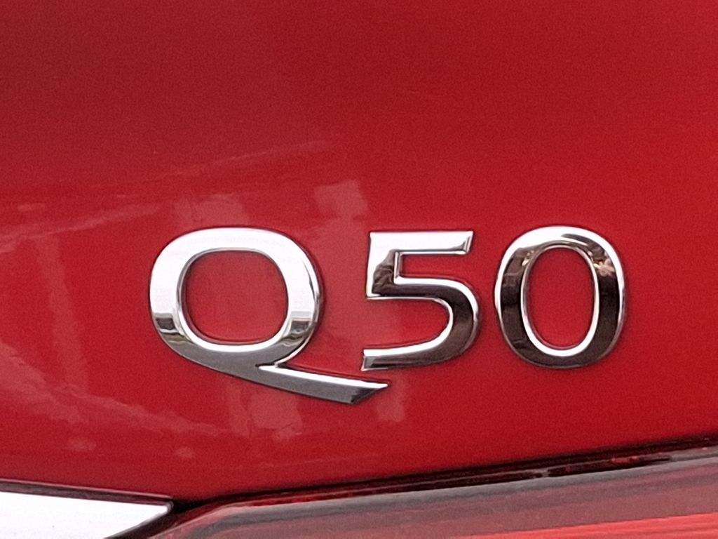 2021 INFINITI Q50 Luxe 30