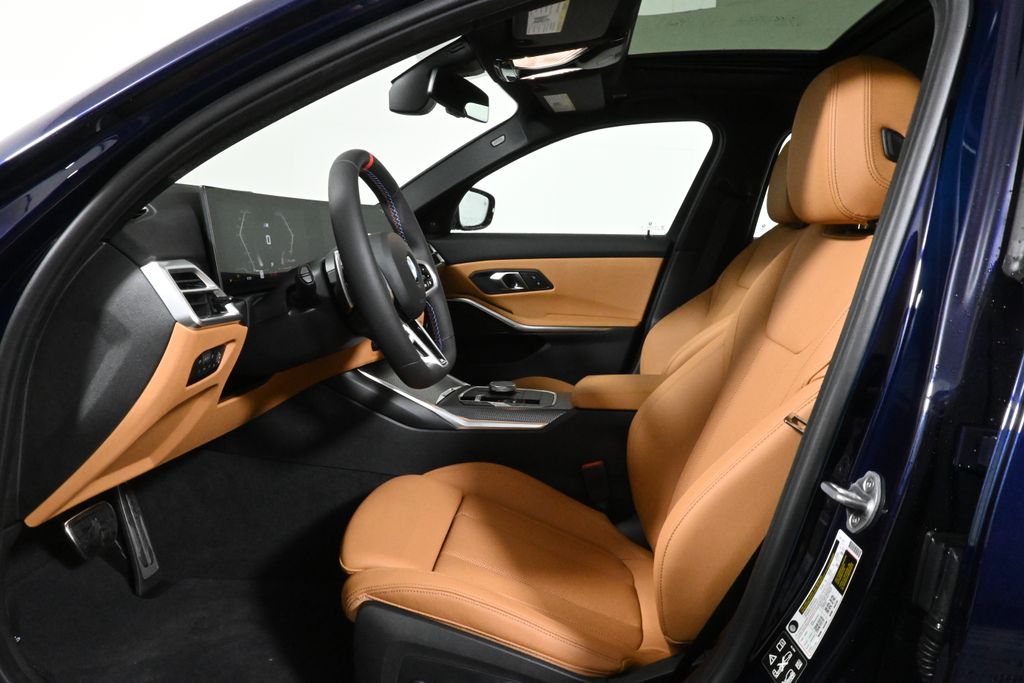 Thumbnail: 2026 BMW 3 Series - 3