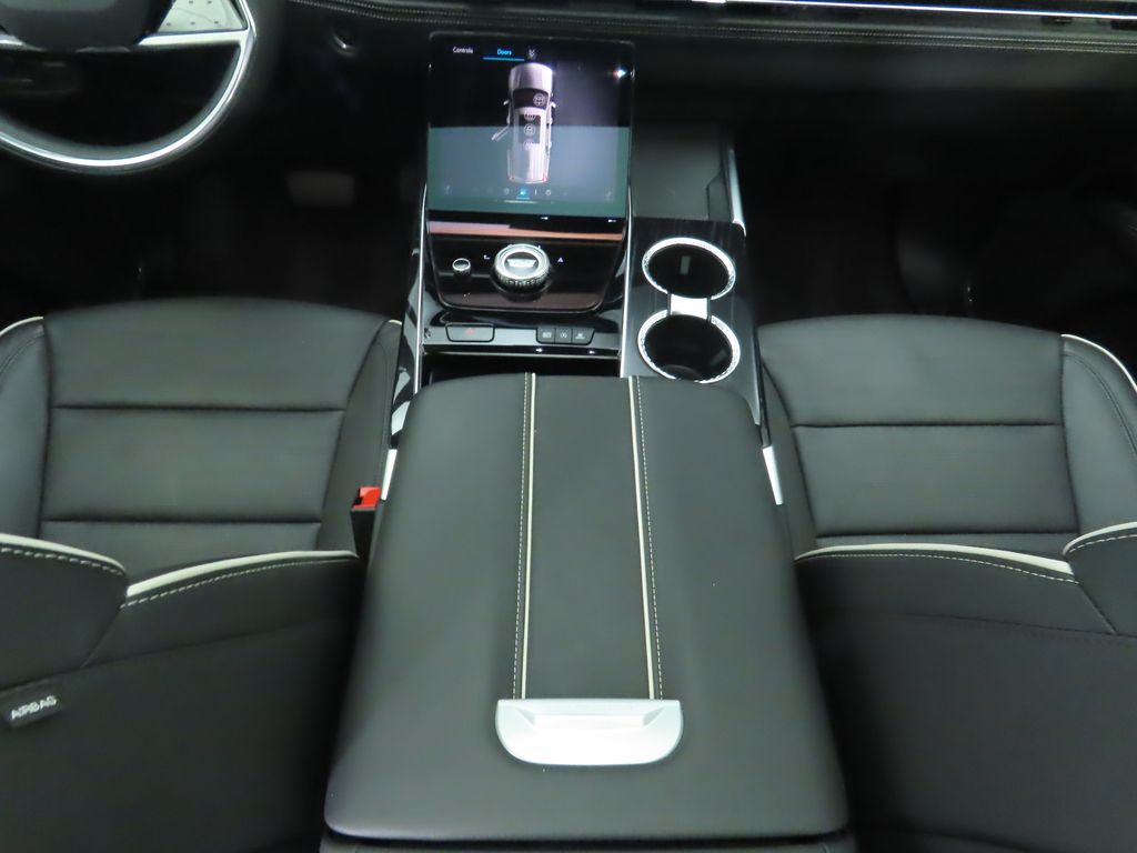 Thumbnail: 2025 Cadillac Escalade - 17