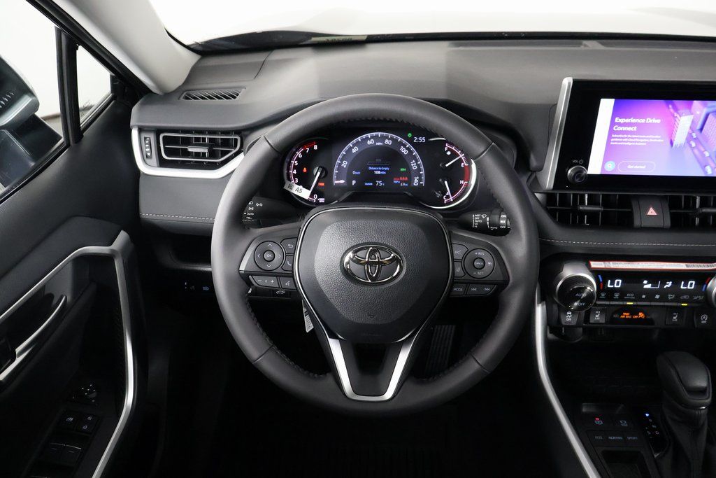 Thumbnail: 2025 Toyota RAV4 - 3