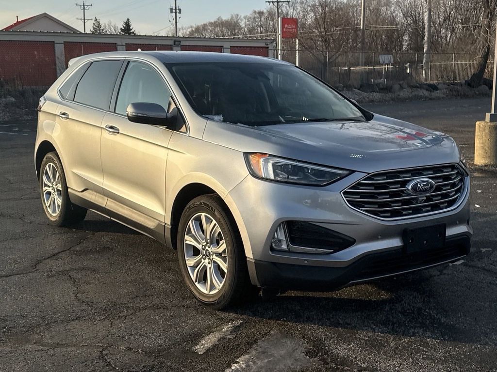 Silver Metallic 2022 Ford Edge Titanium AWD SUV / Crossover All-Wheel Drive 8-Speed Automatic
