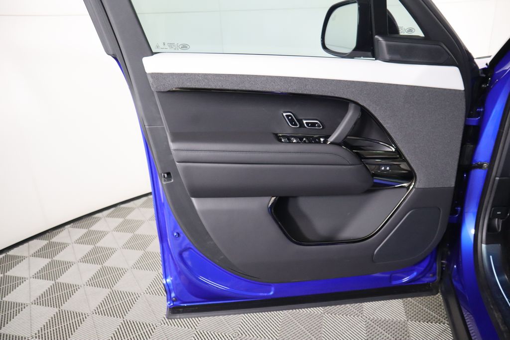 2025 Land Rover Range Rover Sport Autobiography 26