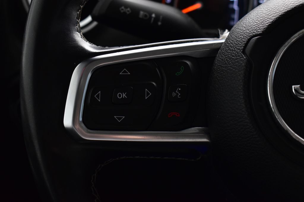 Thumbnail: 2018 Jeep Wrangler - 14