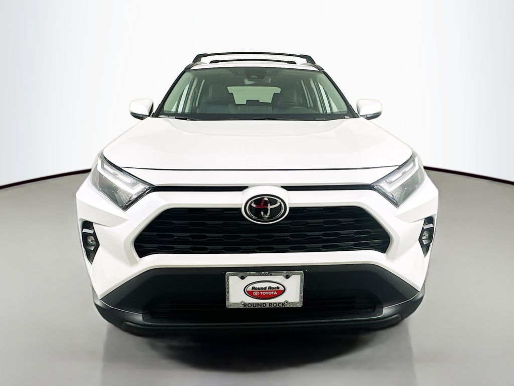 2025 Toyota RAV4 XLE Premium 2