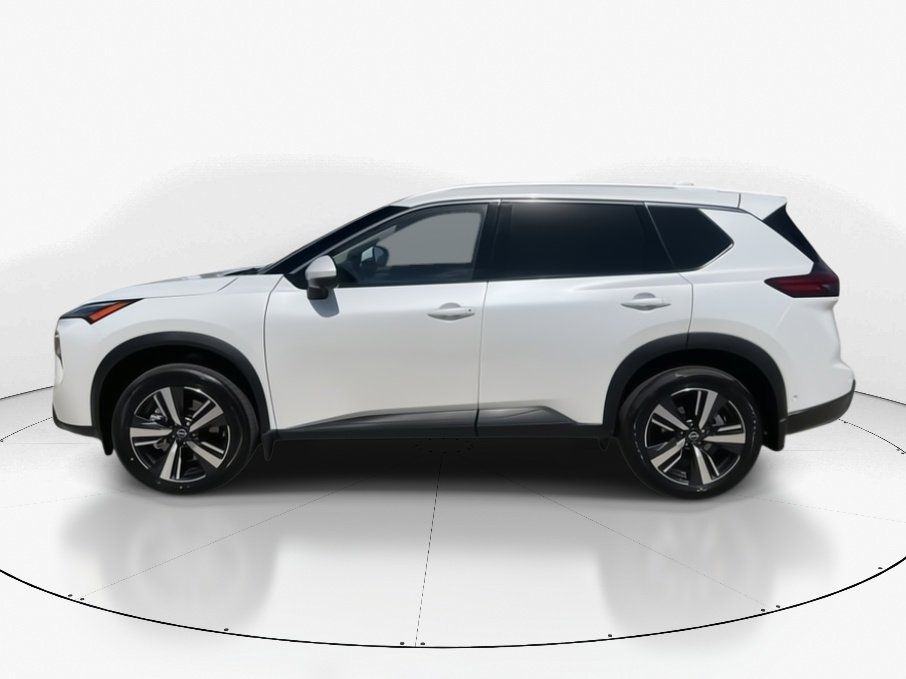 2025 Everest White Pearl Nissan Rogue SL FWD SUV