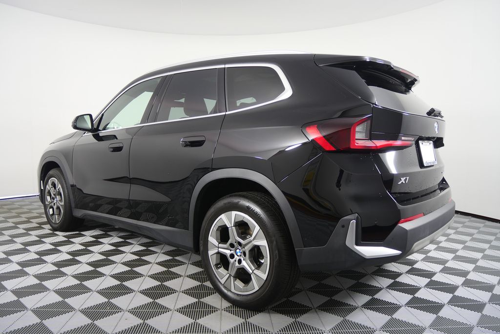 Thumbnail: 2023 BMW X1 - 5