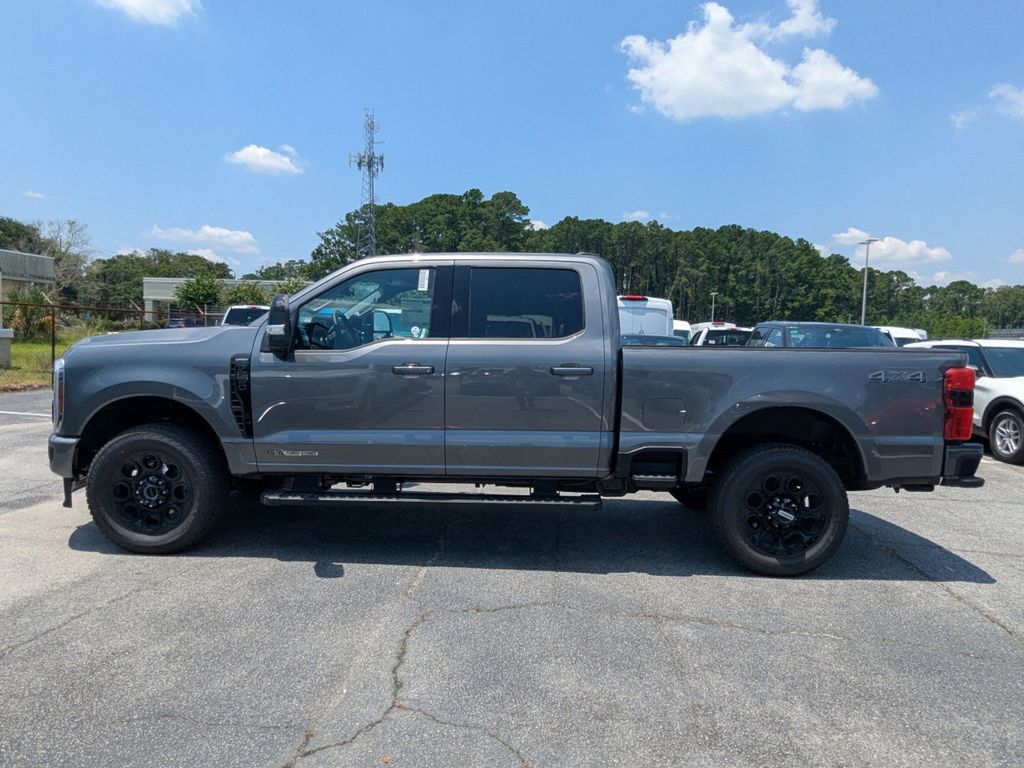 2025 Ford F-250 Super Duty Lariat